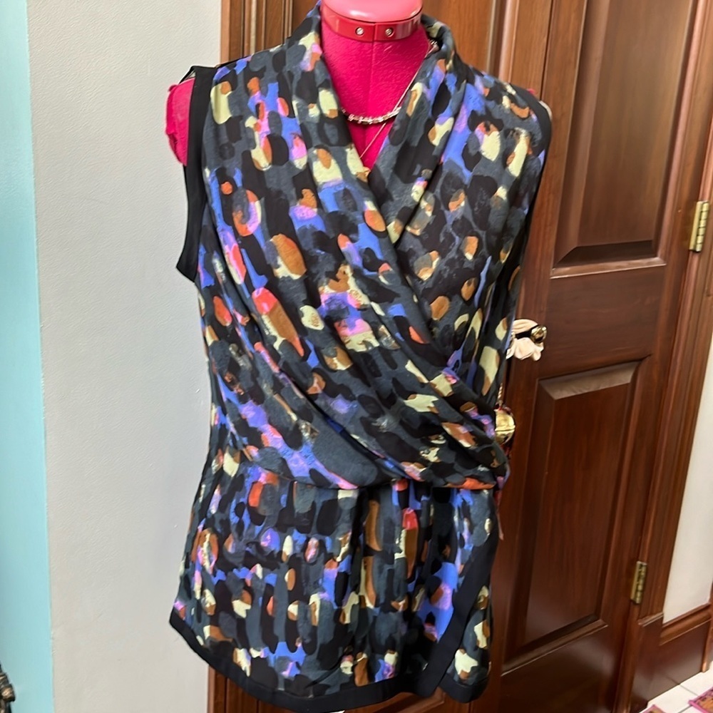 Cabi Tank top Wrap front NWOT gathered Waistline multi abstract print Sz. S